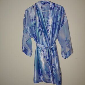 alifornia Dynasty Floral Satin Kimono Sheer Sleeves Midi Robe  Size L Blue